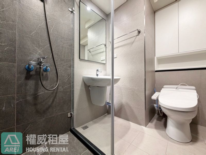 幸福O8｜五塊厝捷運站｜到站就到家｜兩房機能捷運宅