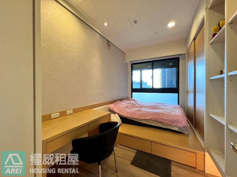 🌿俯瞰美術館景觀|美術君臨 3+1房平車