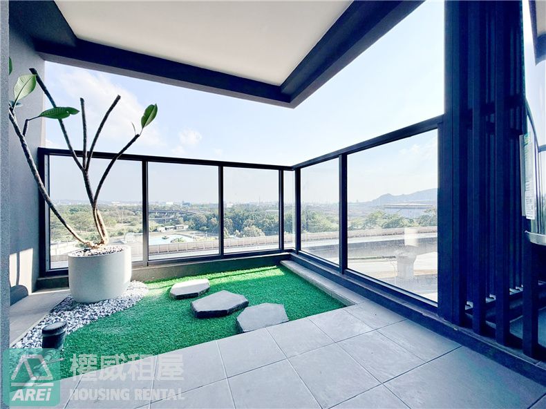 後勁MRT科楠全新明亮景觀2房車位