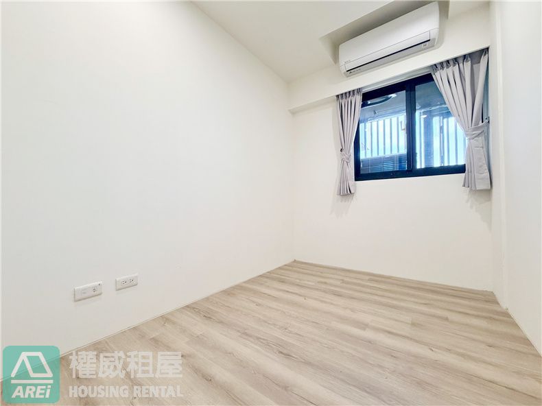 後勁MRT科楠全新明亮景觀2房車位