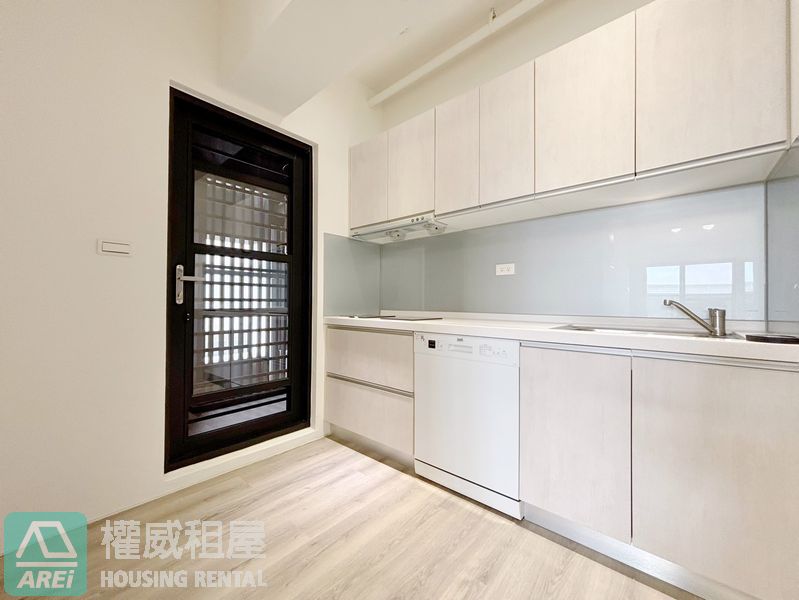 後勁MRT科楠全新採光3房平車|可寵物