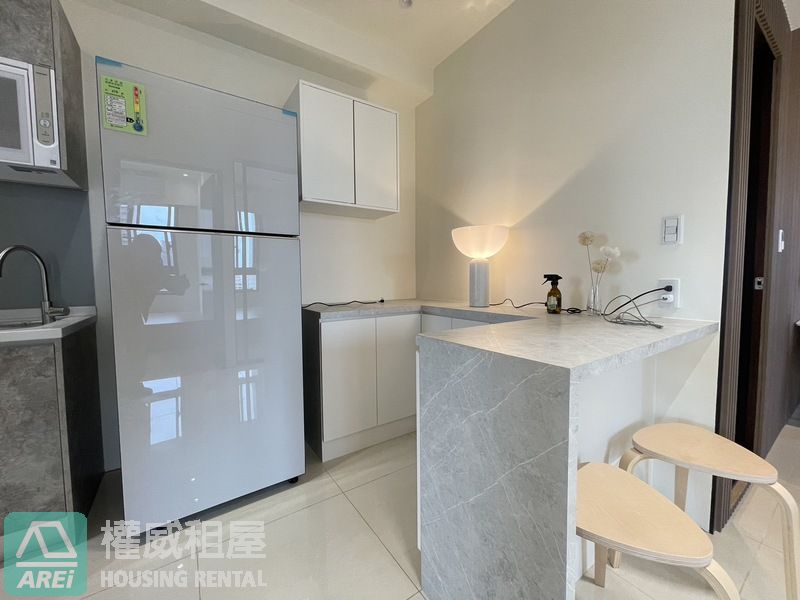 左營高鐵鑫悅全新質感三房平車