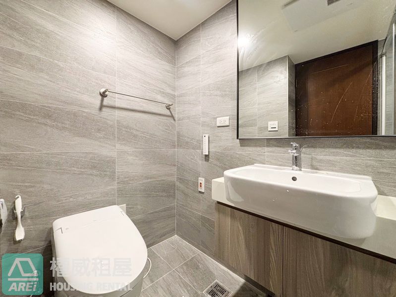 漢神商圈聯上鉑麗｜全新裝潢2房|可租補|可養貓