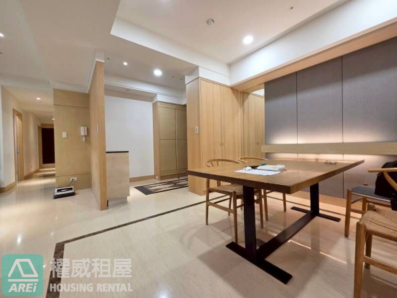 文化中心商圈｜永信登峰｜高樓景觀大三房美宅平車×可寵