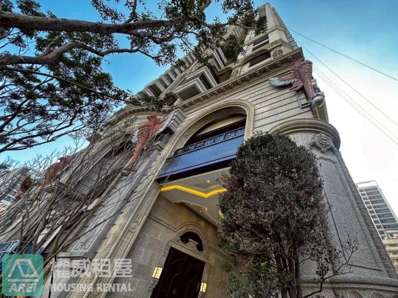 左營 | 興富發鉑愛悅 | 擎天地標．高樓兩房平車