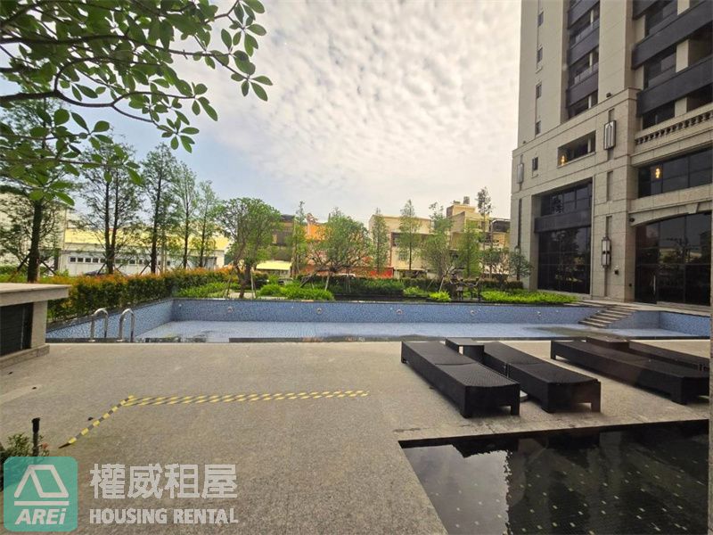 南科善化桂田磐古日系2+1房平車