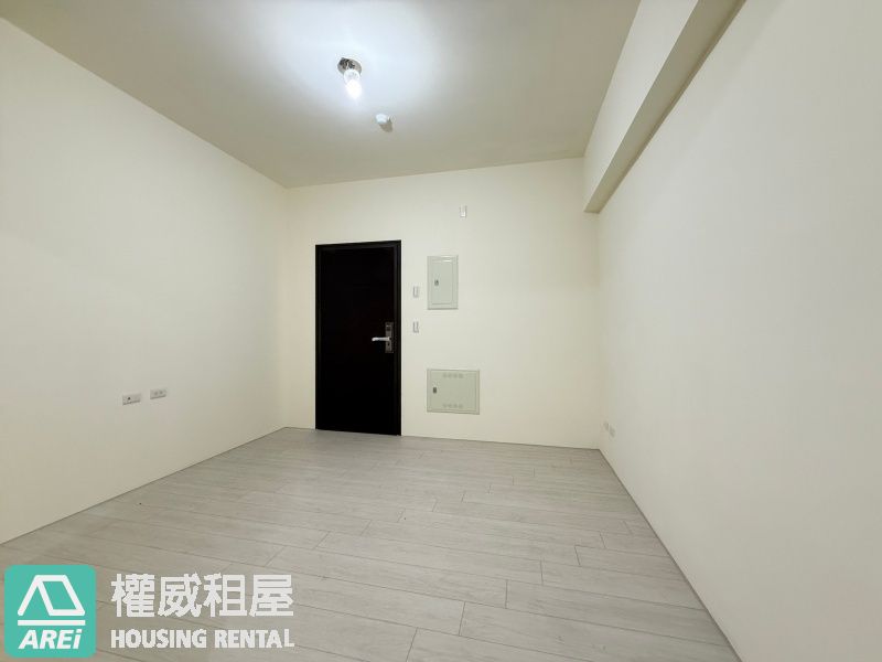 隆大鳳凰萃｜2房2衛全新空屋出租｜可租補、可寵物