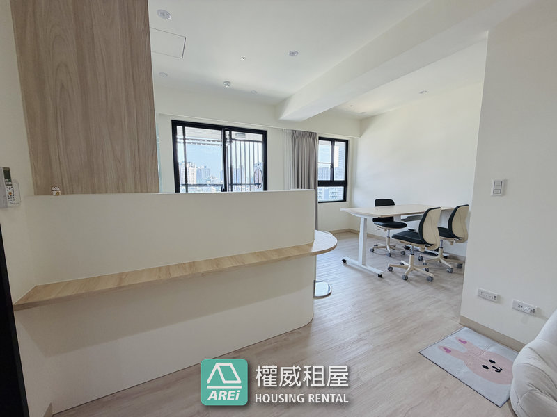 💥建工商圈｜鑫天地2｜大2房2衛｜輕軌旁 平車💥