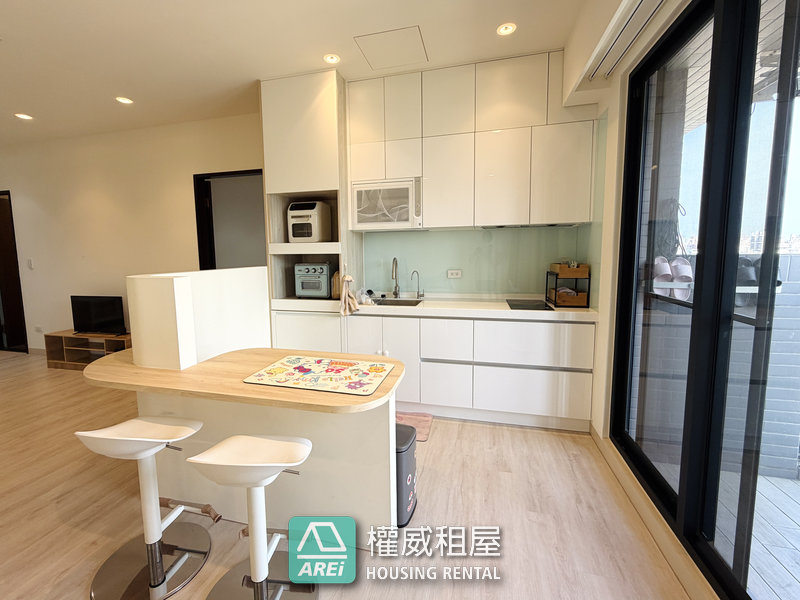 💥建工商圈｜鑫天地2｜大2房2衛｜輕軌旁 平車💥