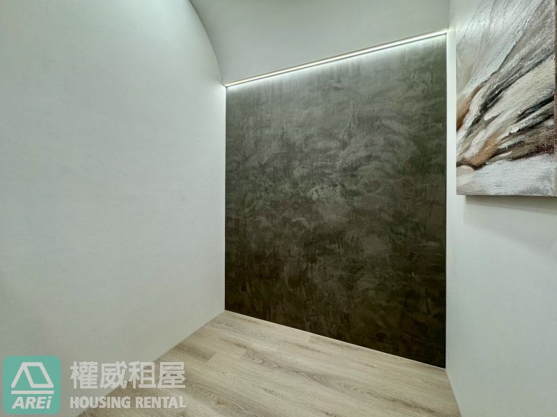 外商最愛❤️京城新世界高檔次2+1房平車