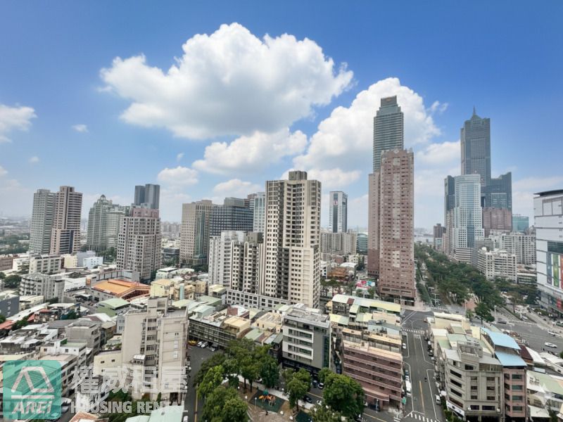 外商最愛❤️京城新世界高檔次2+1房平車