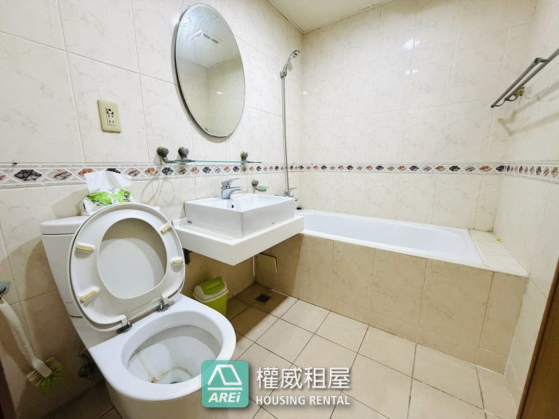 文化中心｜經典皇家｜大三房高樓層｜採光佳