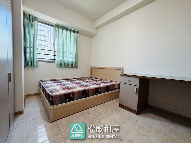 文化中心｜經典皇家｜大三房高樓層｜採光佳