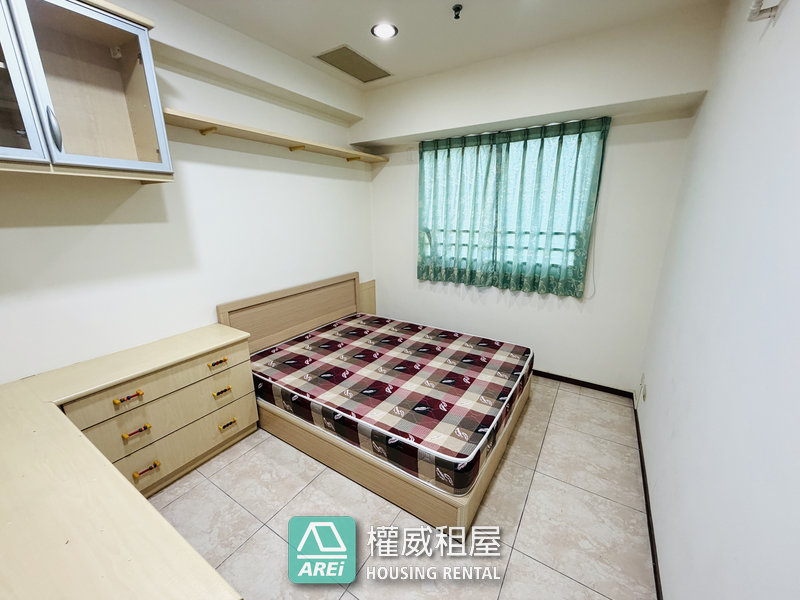 文化中心｜經典皇家｜大三房高樓層｜採光佳