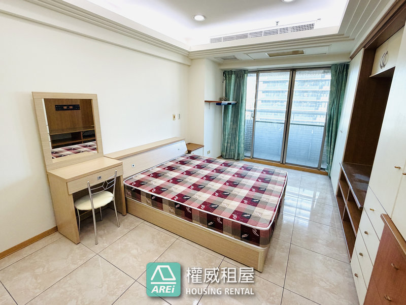 文化中心｜經典皇家｜大三房高樓層｜採光佳