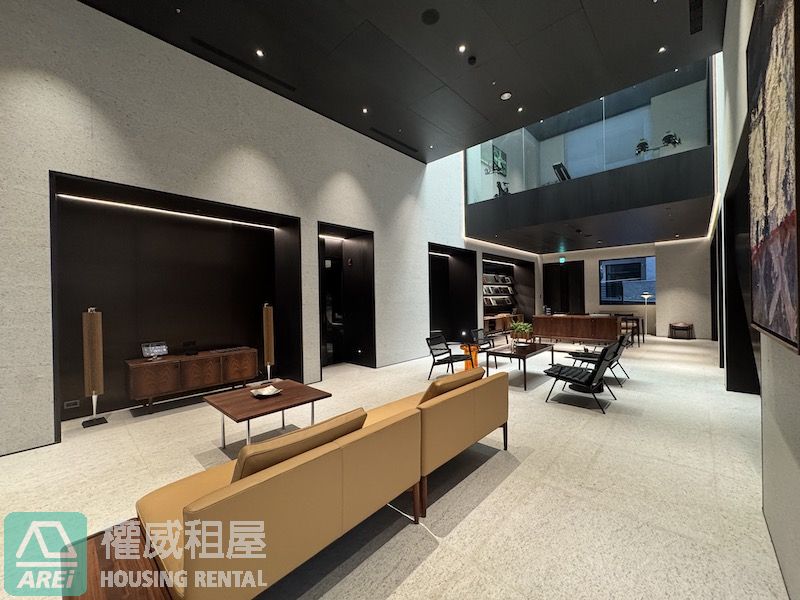 C21仰德美術館住進藝術品三房大平車