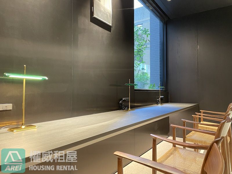 C21仰德美術館住進藝術品三房大平車