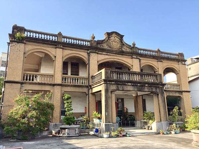 C21仰德美術館住進藝術品三房大平車