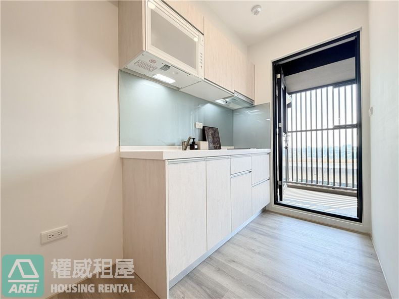 後勁MRT科楠全新美學緻美精裝2房車位