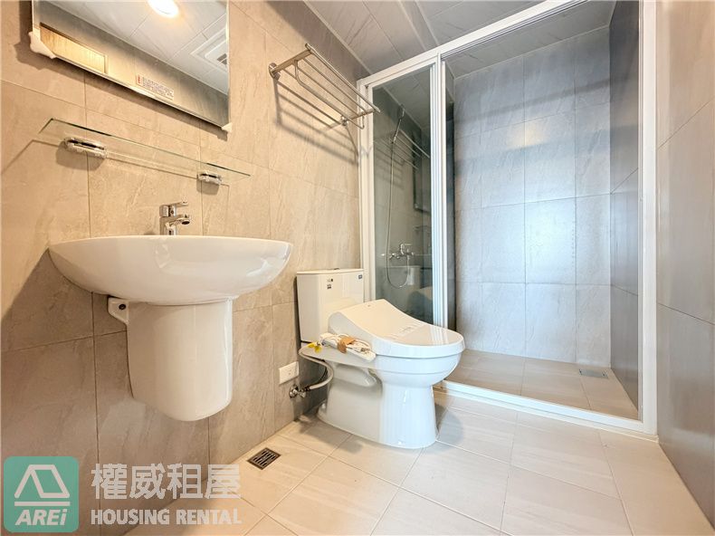 後勁MRT科楠全新頂級精裝景觀2房車位