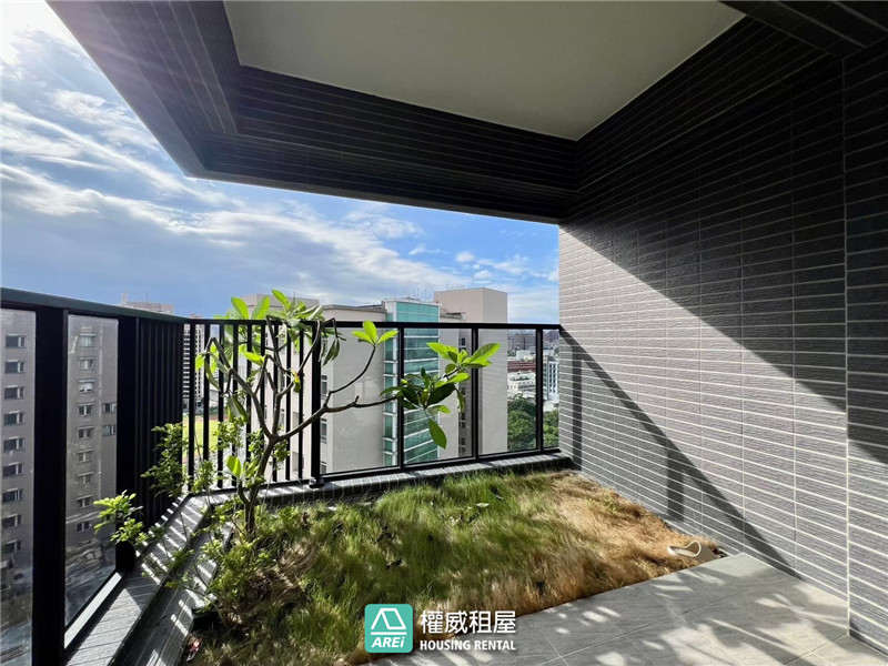 高醫郡都當代精品美景2+1房平車