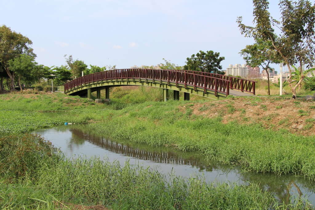高鐵榮總太子雲極二房平車可租補
