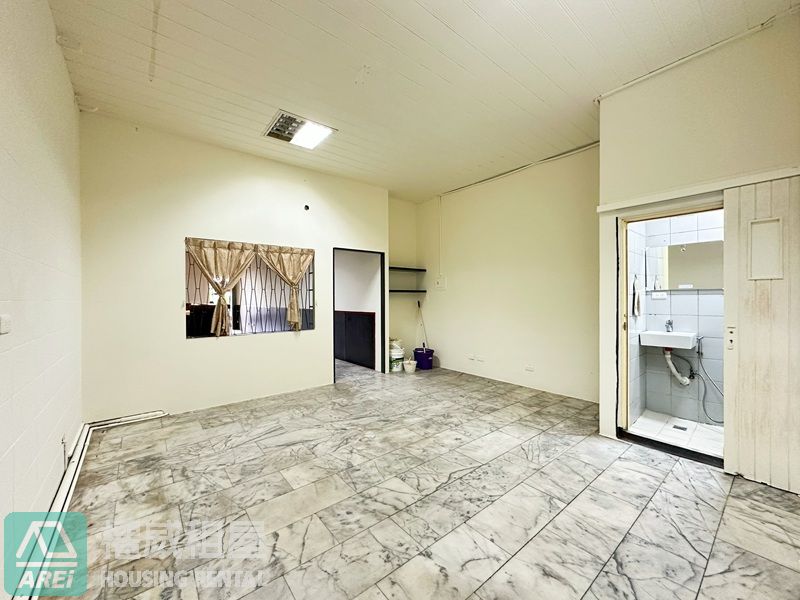 近漢神百貨一樓大空間店面