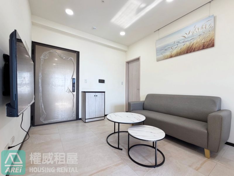 左營 | 興富發鉑愛悅 | 擎天地標．高樓兩房平車