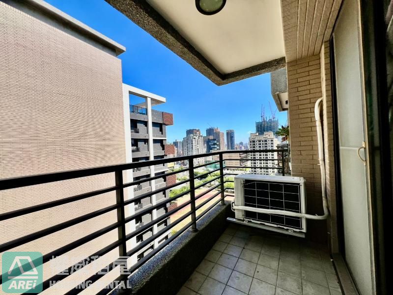 🏙️ R14 巨蛋明華・石上麗晶｜明亮三房車位