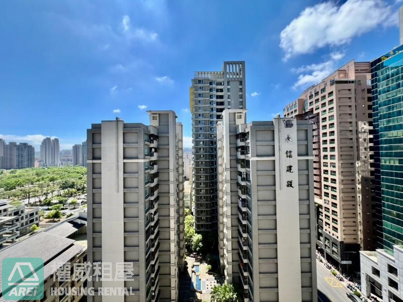 🏙️ R14 巨蛋明華・石上麗晶｜明亮三房車位