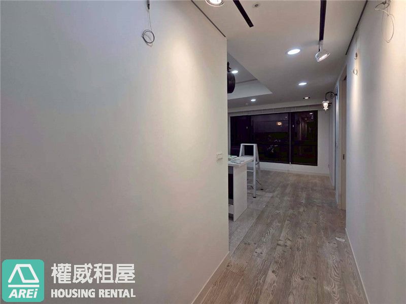 靜謐奢居 | 聯上涵景 | 擁攬山、潭、海、天四景合一，勾勒自由的畫布(詳洽帶看注意事項)