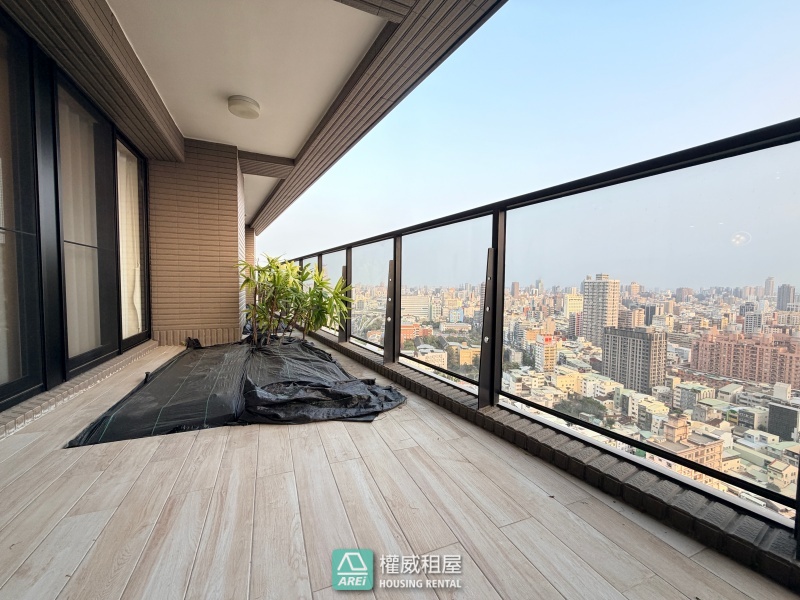 太普明日匯．光影詩篇｜設計師美學｜城市裡的質感棲所3+1房雙平車