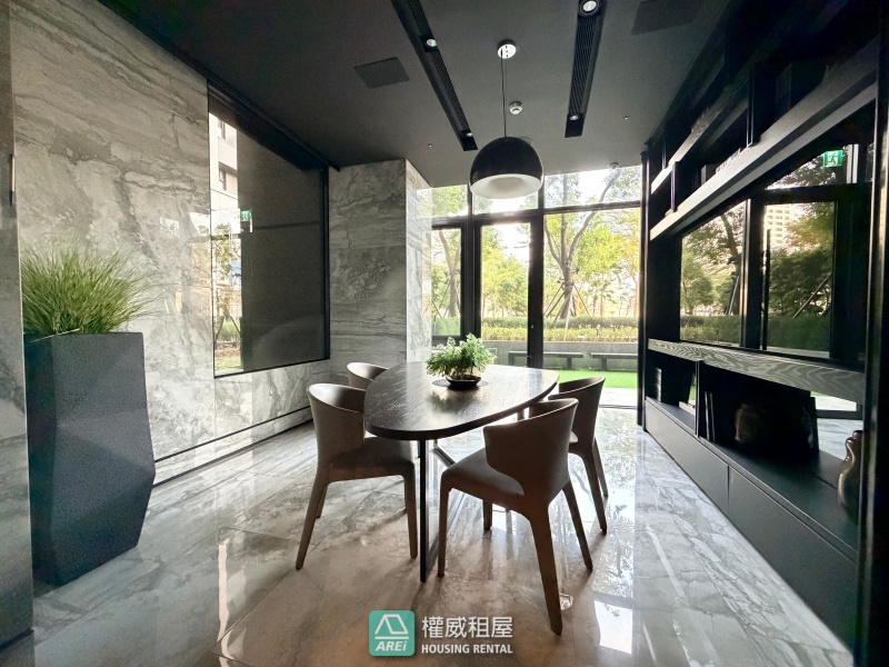 太普明日匯．光影詩篇｜設計師美學｜城市裡的質感棲所3+1房雙平車