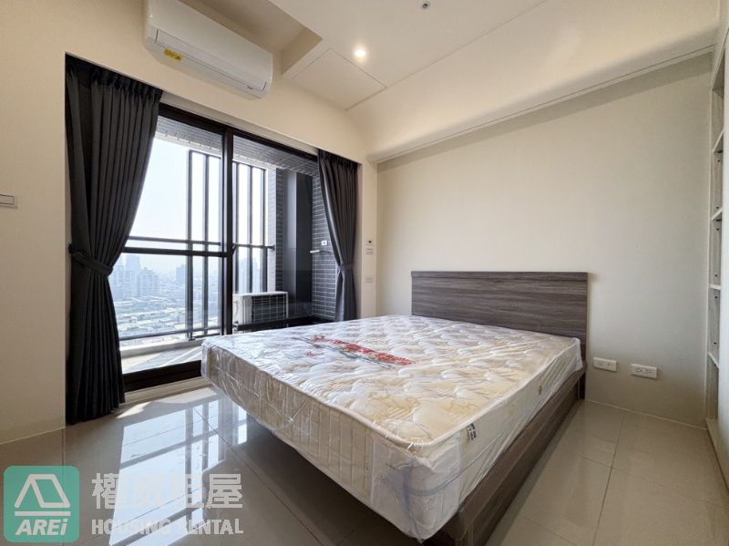 皇普摩天100 天空系景觀兩房車位