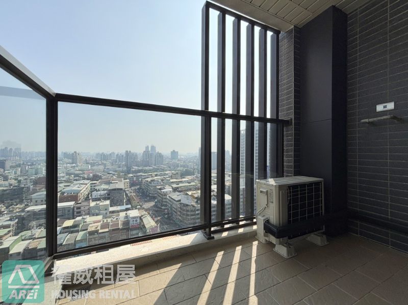 皇普摩天100 天空系景觀兩房車位