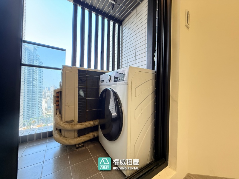 民生臻愛｜邊間3改2房+雙車位｜彈性空間好利用