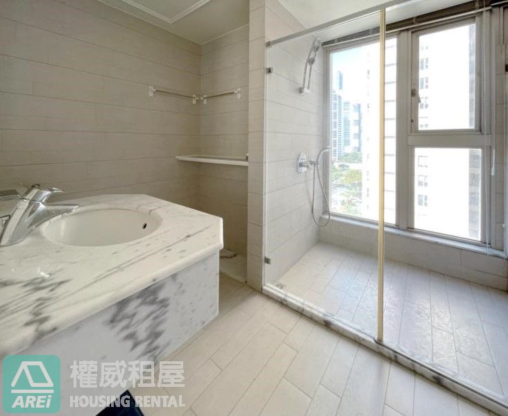 🌊亞灣獅甲｜貝拉莫里｜名邸景觀宅4房平車