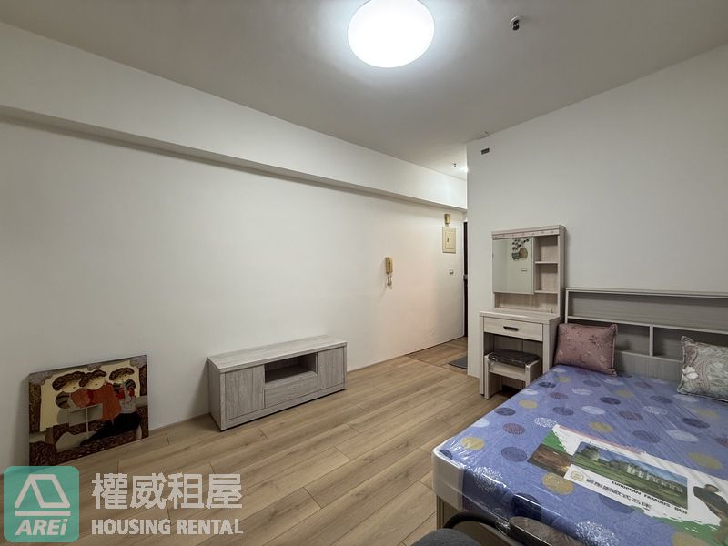 五塊厝站MRT│紅樓貴族│高樓層景觀全配套房