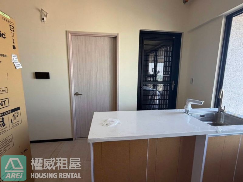 左營|興富發鉑愛悅|全新景觀兩房平車|可租補|家俱後補32F