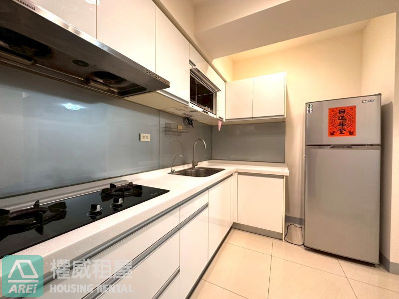 城逸｜市心三捷運・寬敞大三房