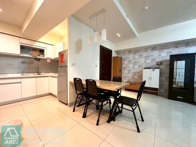 城逸｜市心三捷運・寬敞大三房