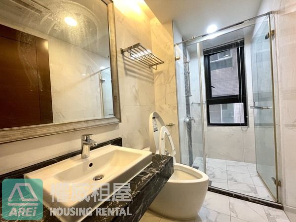 美術館特區交通便利美術森林