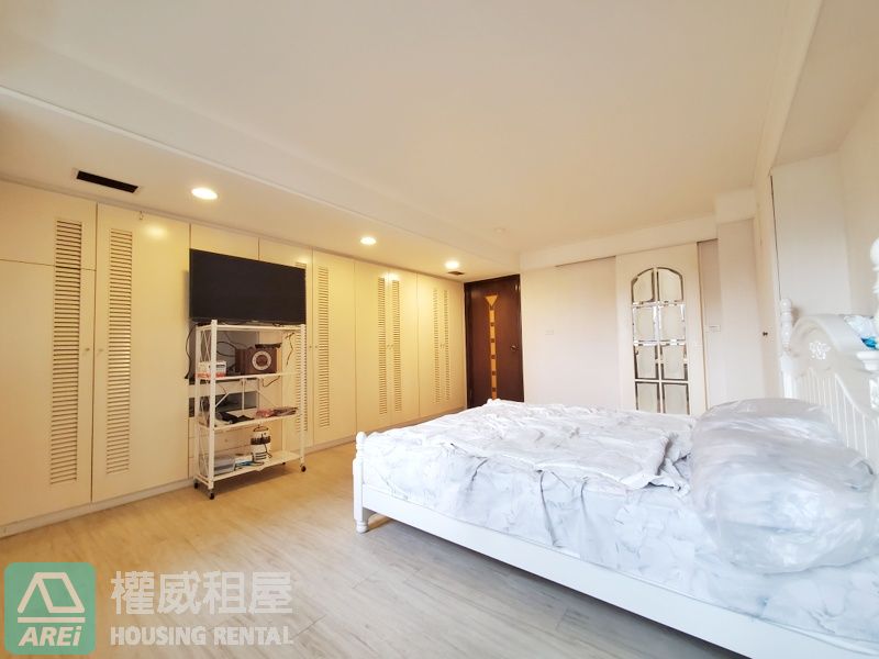 漢神本館新田大宅∣室內50坪大空間∣四房三衛二廳∣B1平面大車位