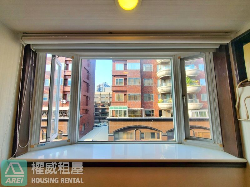 漢神本館新田大宅∣室內50坪大空間∣四房三衛二廳∣B1平面大車位