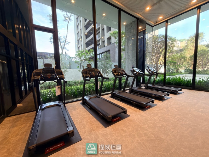 🌳 台積電｜蓮池潭清景麟幸福城｜全新未住三房｜充電樁車位🌳