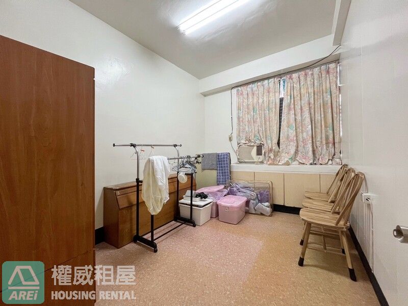 苓雅透天獨立出入口|三房整層住家可租補