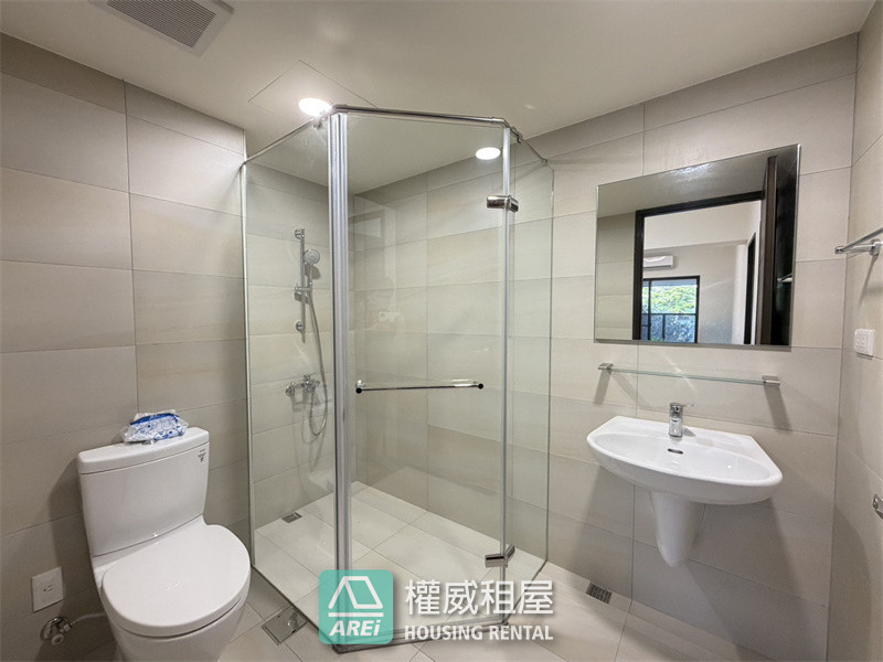 🌳 台積電｜蓮池潭清景麟幸福城｜全新未住三房｜充電樁車位🌳