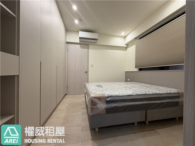 當城市風景成為家的背景 生活，也有了新的高度 ◆ 鉑愛悅 三房平車x可租補x左營高鐵 三鐵共構