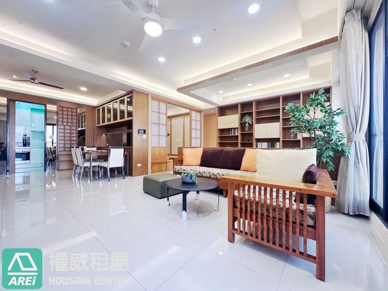 高鐵特區博愛綻高樓層明亮大三房平車