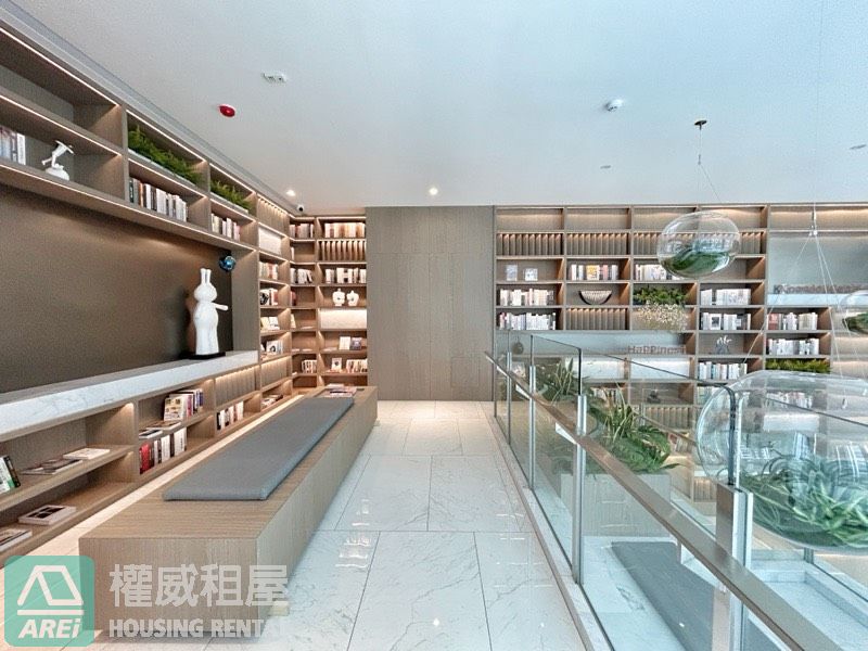 悅讀時代｜全新裝潢景觀1+1房雙衛+車位｜可租補｜可寵物
